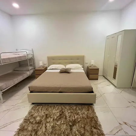 Oda ve Kahvaltı Dodo & Fofo Napoli